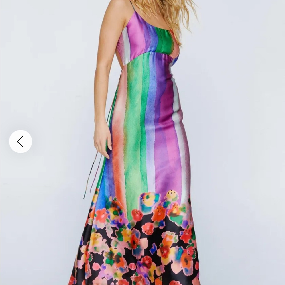 👗NASTY GAL- Tie Dye Floral Placement Print Embellished Maxi Dress